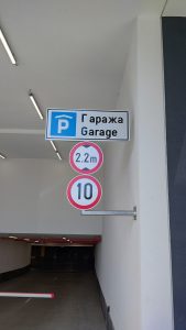 Vertikalna signalizacija
