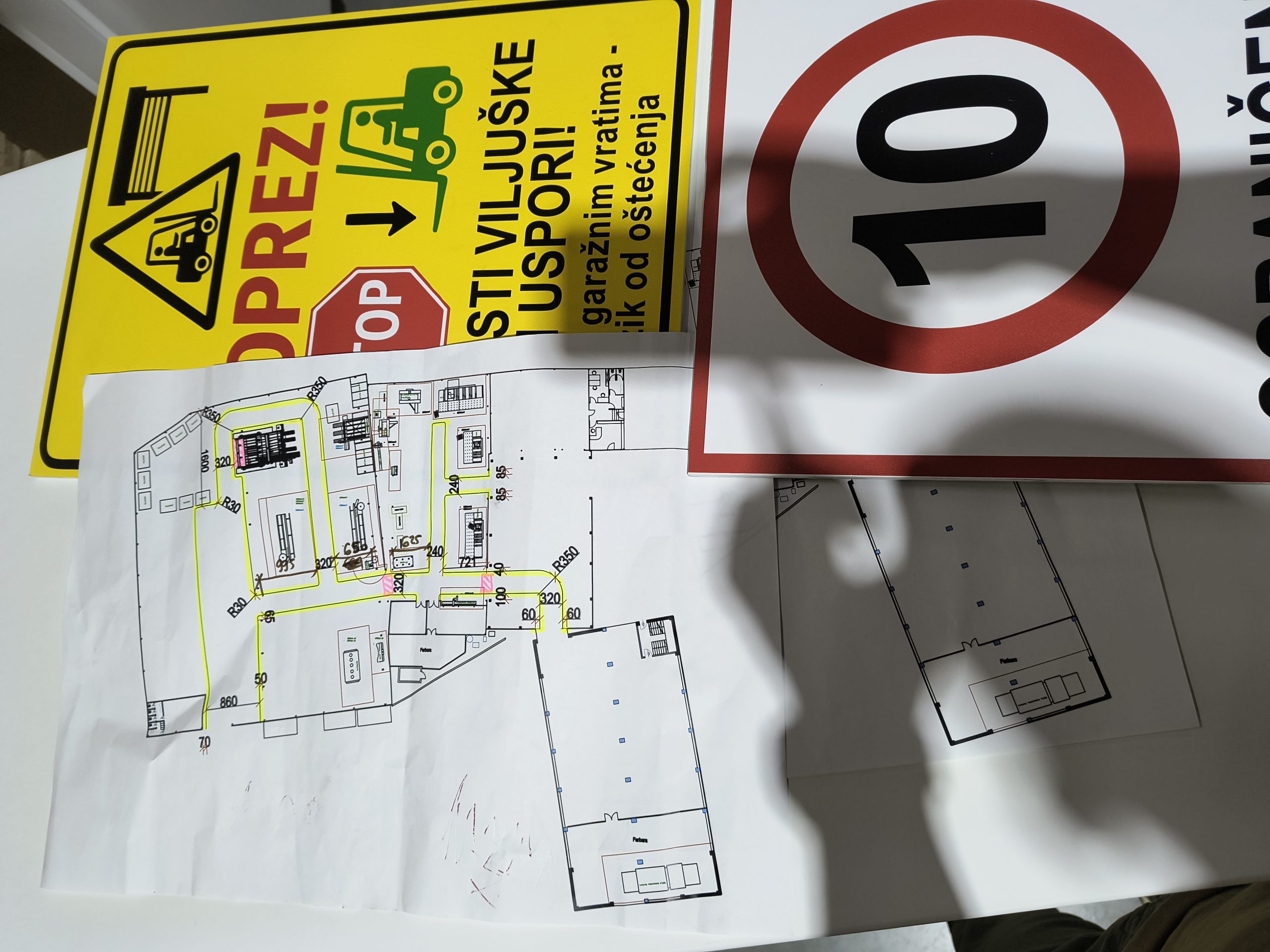 Read more about the article Obeležavanje magacina i industrijskih postrojenja