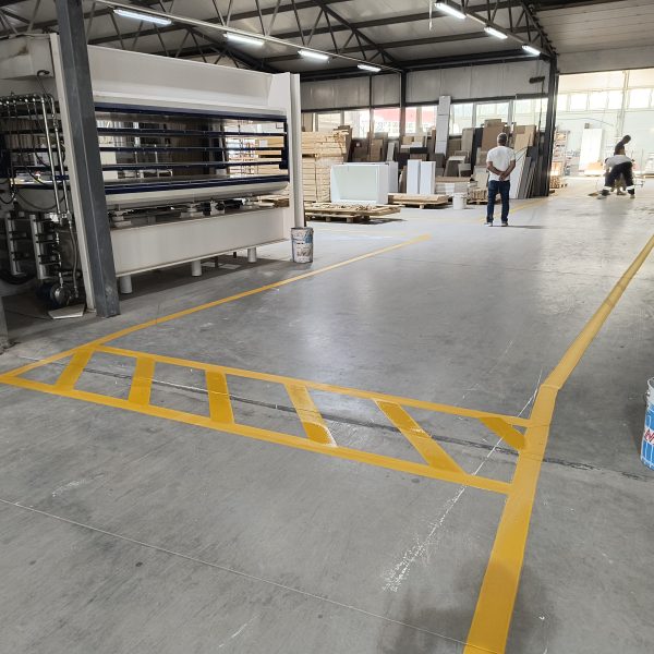 Obeležavanje magacina i industrijskih postrojenja