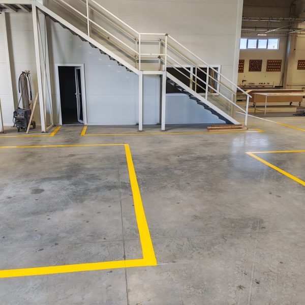 Obelezavanje industrijskog postrojenja